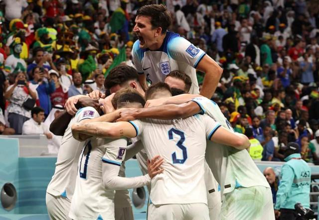 kaiyun sports-恐怖三狮！咣咣进球，不丢球，黄牌0，哥还没用力呢！