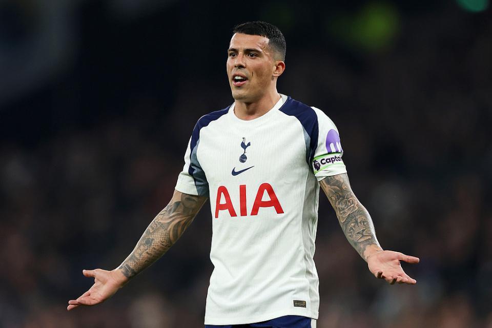 开云体育下载-濒临降级！热刺内讧：4000万队长不满被换下，狂喷主帅+怒摔水瓶